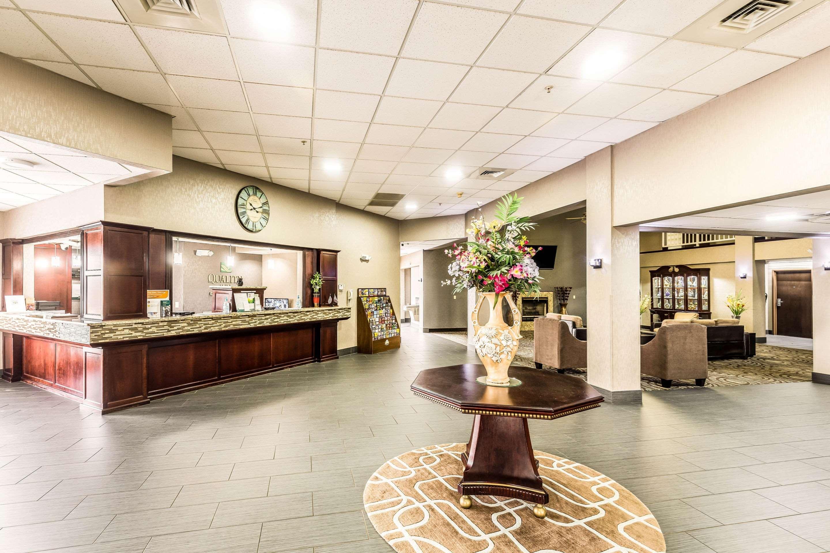 Quality Inn West Plains Exterior photo