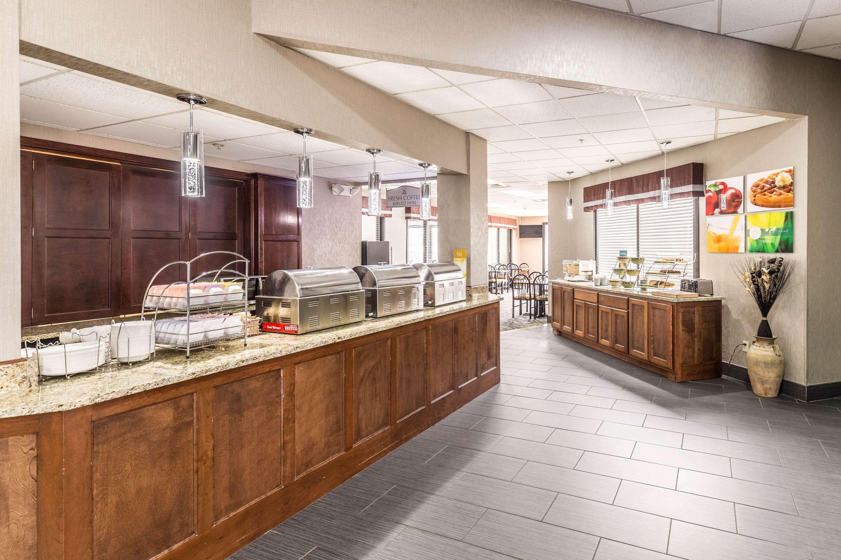 Quality Inn West Plains Exterior photo