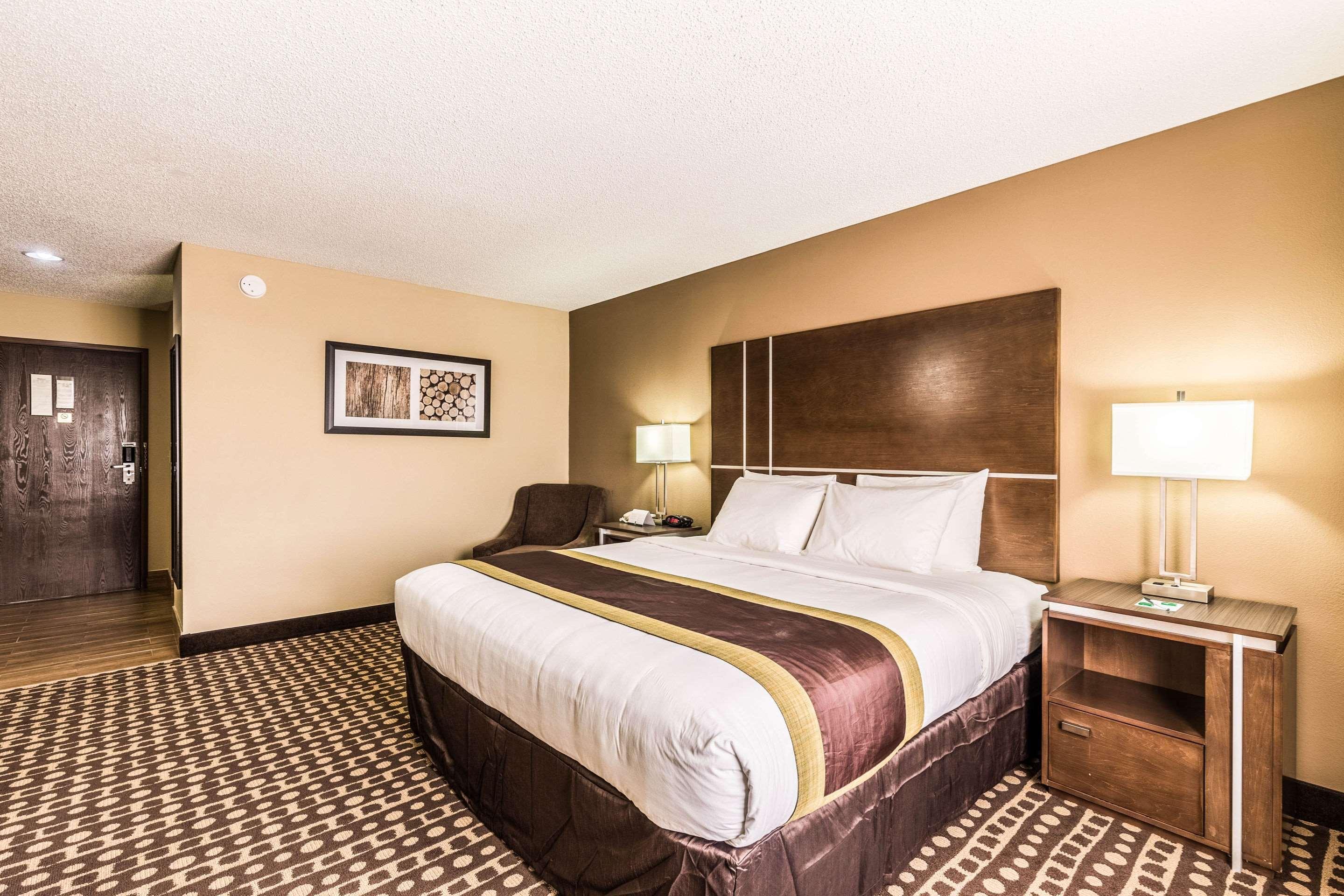 Quality Inn West Plains Exterior photo