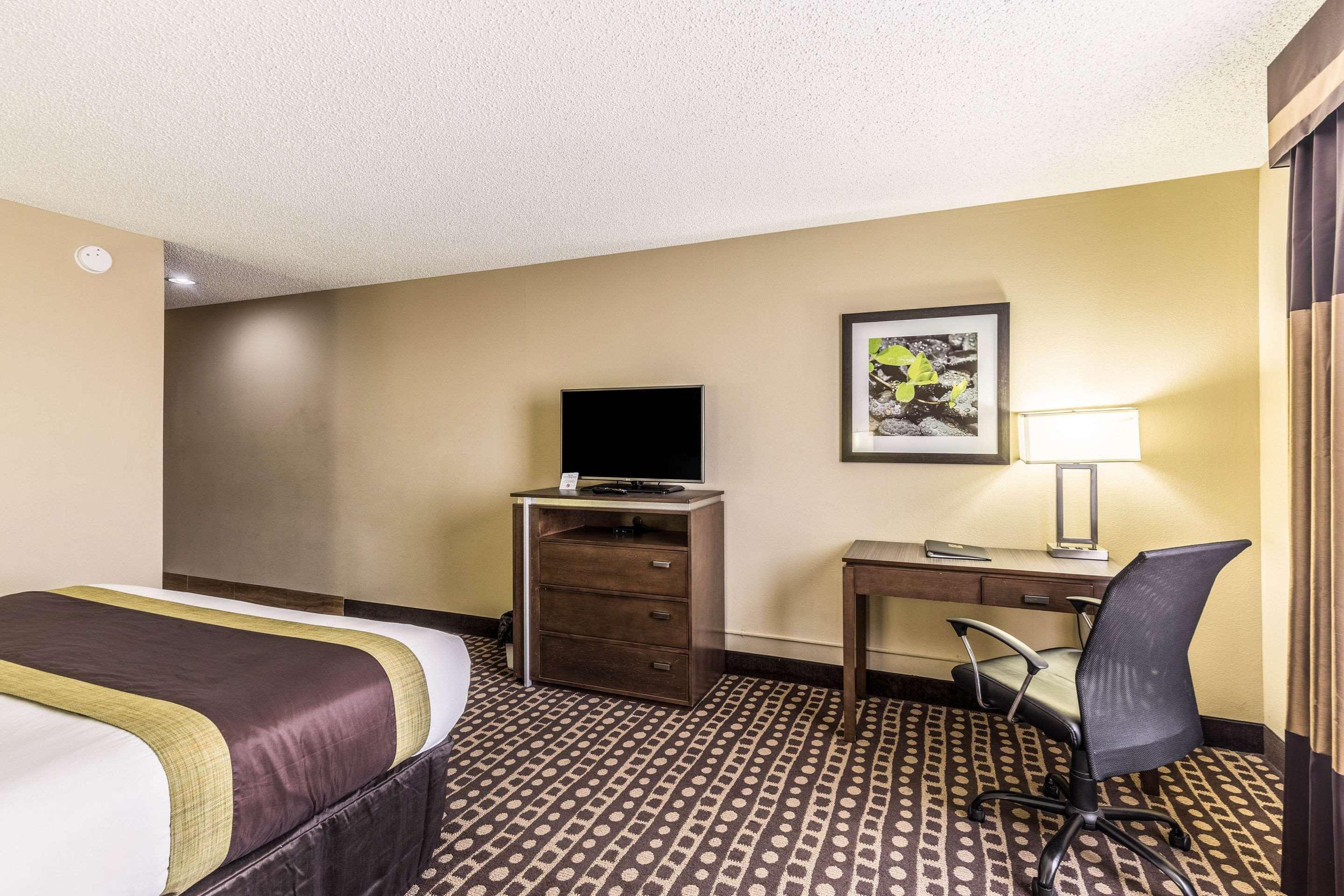Quality Inn West Plains Exterior photo