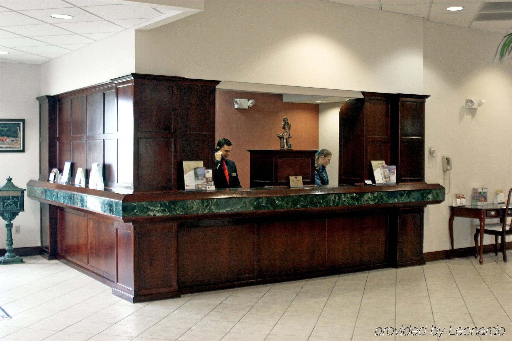 Quality Inn West Plains Interior photo