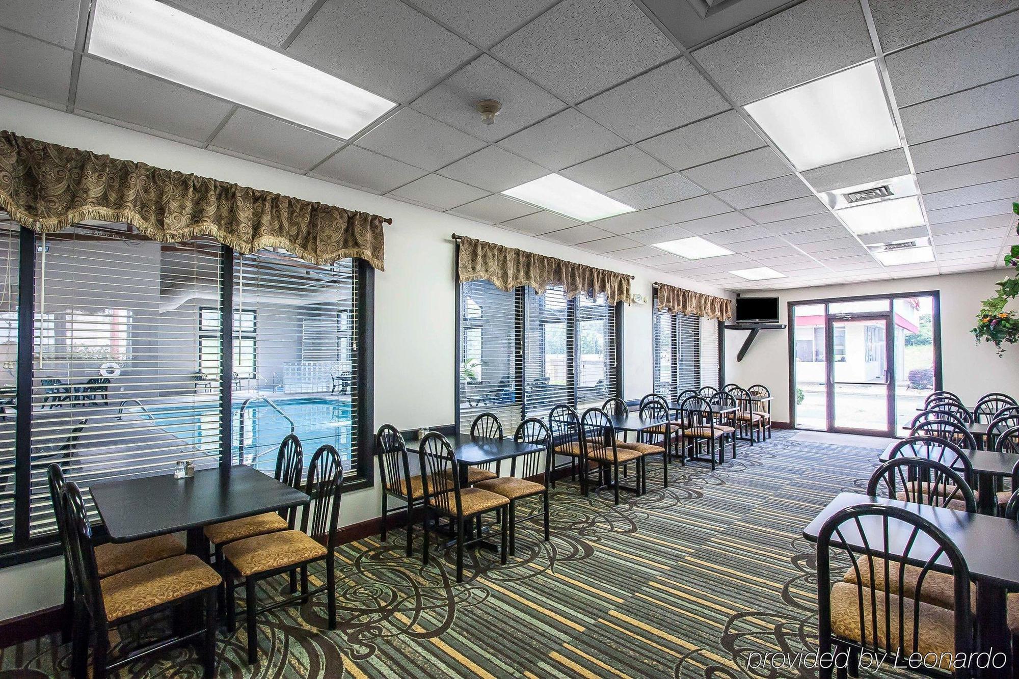 Quality Inn West Plains Exterior photo